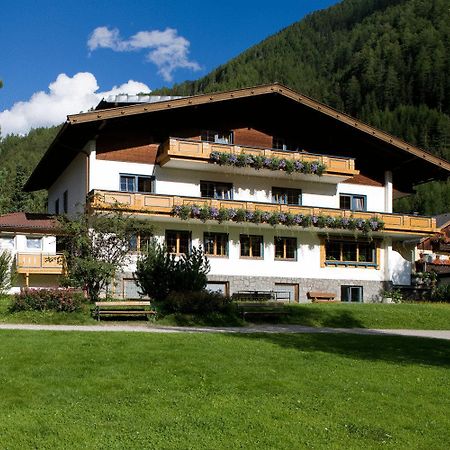 Ferienhaus Alpina Kals-am Großglockner 외부 사진